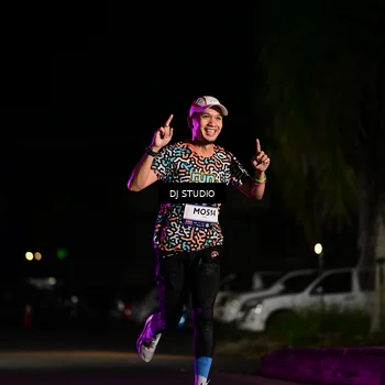 Runner Photo 7883387