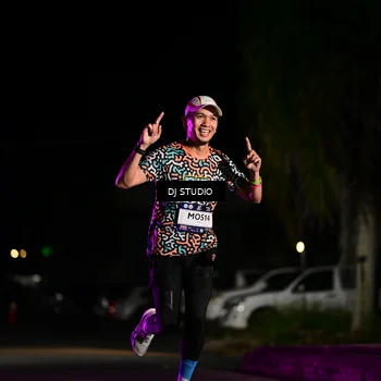 Runner Photo 7883414