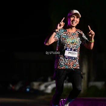 Runner Photo 7883418