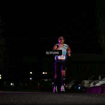 Runner Photo 7883424