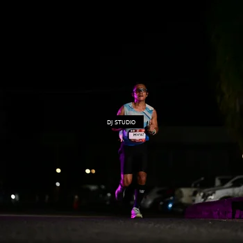 Runner Photo 7883427