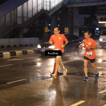 Runner Photo 7883429