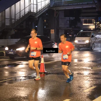 Runner Photo 7883437