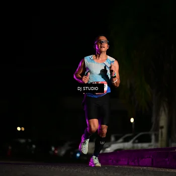 Runner Photo 7883457