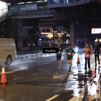 Runner Photo 7883469