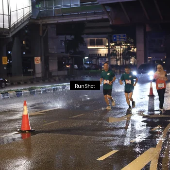 Runner Photo 7883483