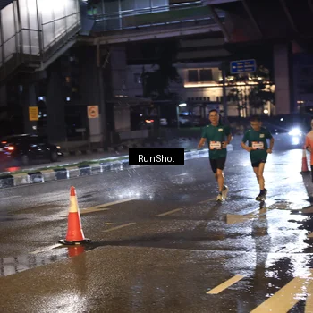 Runner Photo 7883486