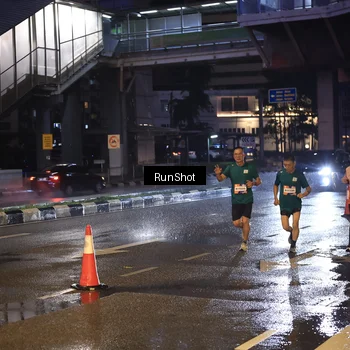 Runner Photo 7883490