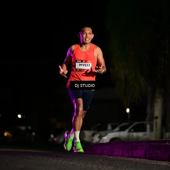 Runner Photo 7883510