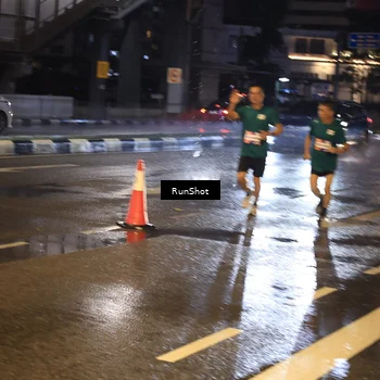 Runner Photo 7883518
