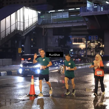 Runner Photo 7883544