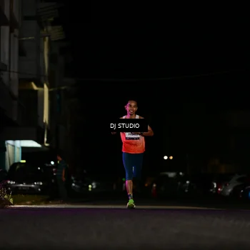 Runner Photo 7883551