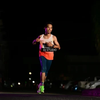 Runner Photo 7883571