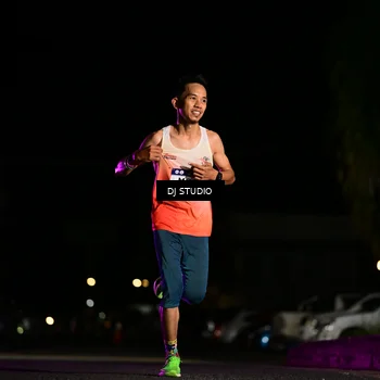 Runner Photo 7883575