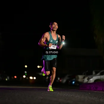 Runner Photo 7883593