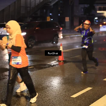 Runner Photo 7883623