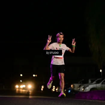 Runner Photo 7883630