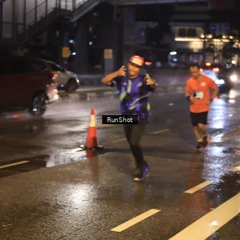Runner Photo 7883632