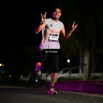 Runner Photo 7883677