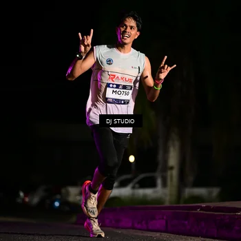 Runner Photo 7883683