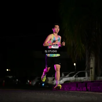 Runner Photo 7883705