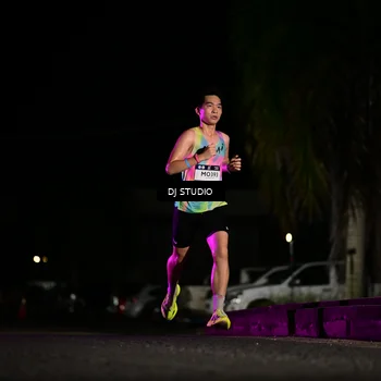 Runner Photo 7883706