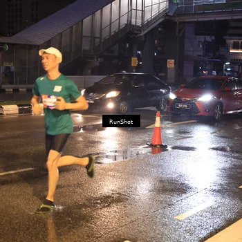 Runner Photo 7883708