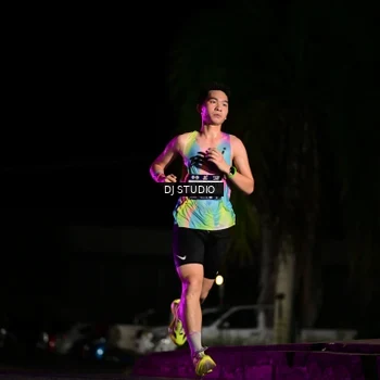 Runner Photo 7883722