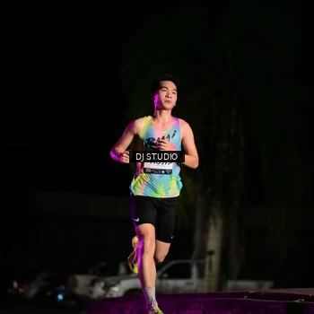 Runner Photo 7883725