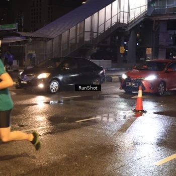 Runner Photo 7883728
