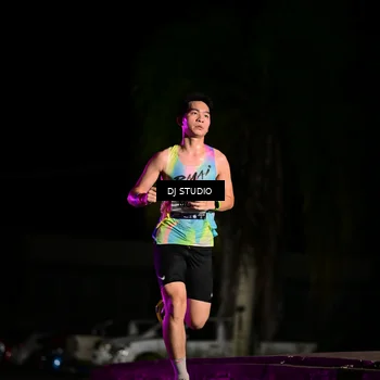 Runner Photo 7883731