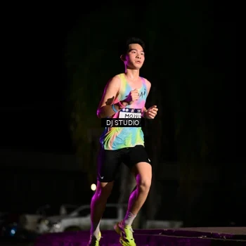 Runner Photo 7883732