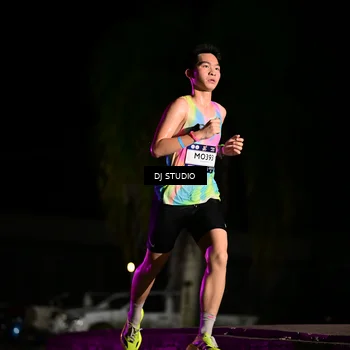 Runner Photo 7883736