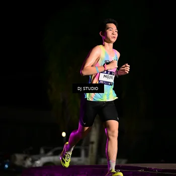 Runner Photo 7883741