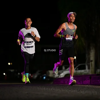 Runner Photo 7883755