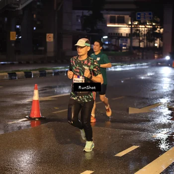 Runner Photo 7883762