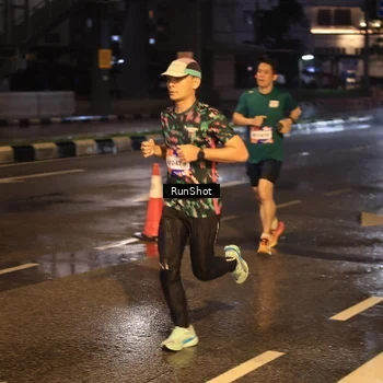 Runner Photo 7883781