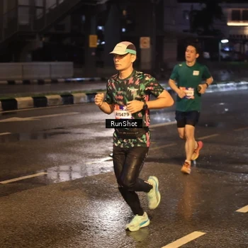 Runner Photo 7883782