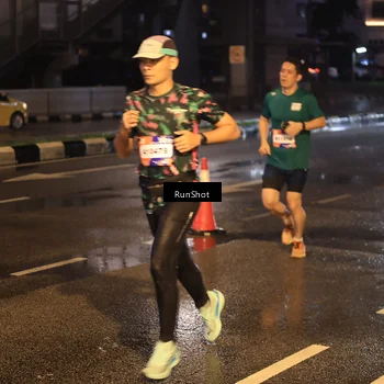 Runner Photo 7883791