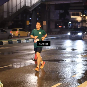 Runner Photo 7883799