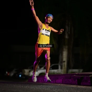 Runner Photo 7883801