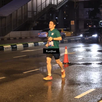 Runner Photo 7883814