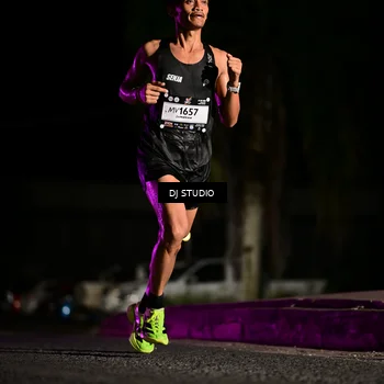 Runner Photo 7883818