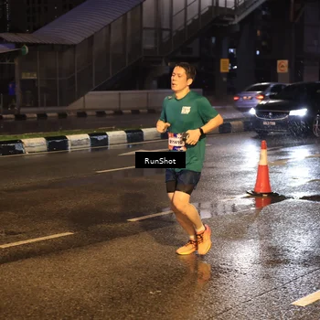 Runner Photo 7883819