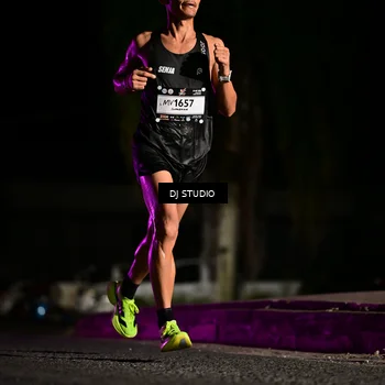 Runner Photo 7883820