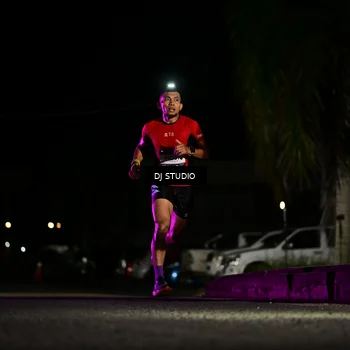Runner Photo 7883842