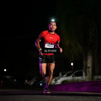 Runner Photo 7883855