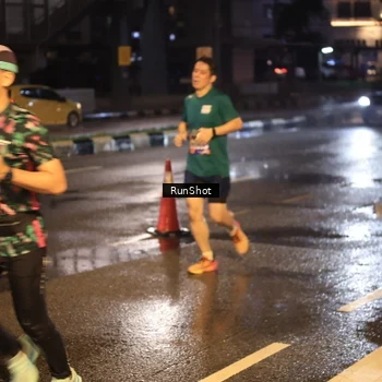 Runner Photo 7883857