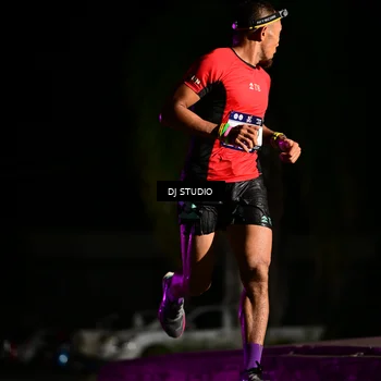 Runner Photo 7883876