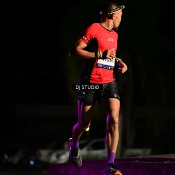 Runner Photo 7883877